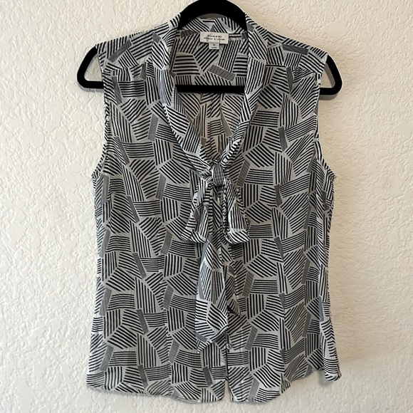 Tahari Tops - Tahari Black and White Geometric Patterned Women's Tie Bow Top